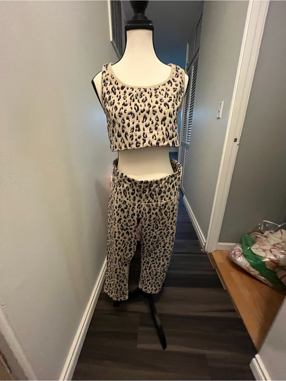 Old Navy Beige and Black Leopard Print Crop Tank with Leggings Set